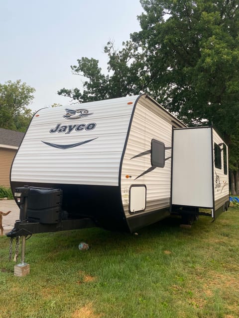 2017 Jayco Jay Flight Travel Trailer Towable trailer in Cameron