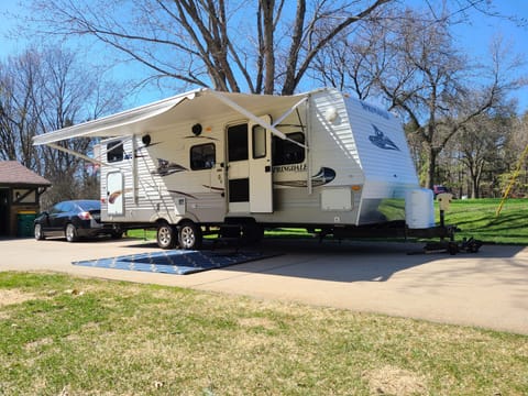 Keystone RV (Rent 7 or more days for discount) Tráiler remolcable in Blaine