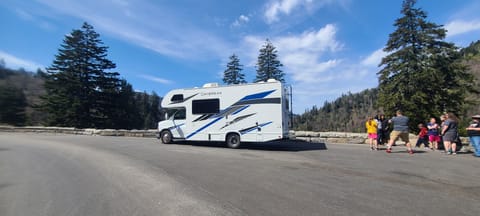 2020 Thor Daybreak   "The Wolf Pup" Drivable vehicle in Oshkosh