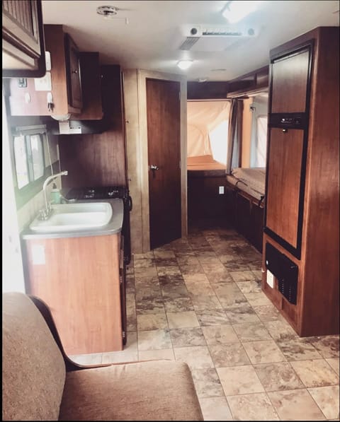 2012 Jayco Jay Feather Ultra Lite X23F Reboque rebocável in Wooster