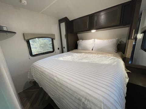 Sleeps 8, Fully Stocked and Pet Friendly by HSC Towable trailer in Prescott Valley