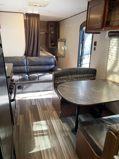 2017 Jayco Jay Flight SLX 264BHW Towable trailer in Montopolis