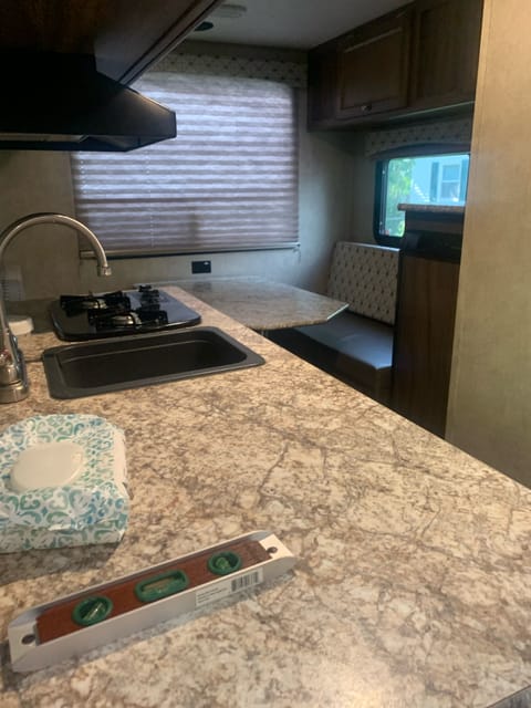 2017 Viking Ultra-Lite 17RD Remorque tractable in Saginaw Charter Township