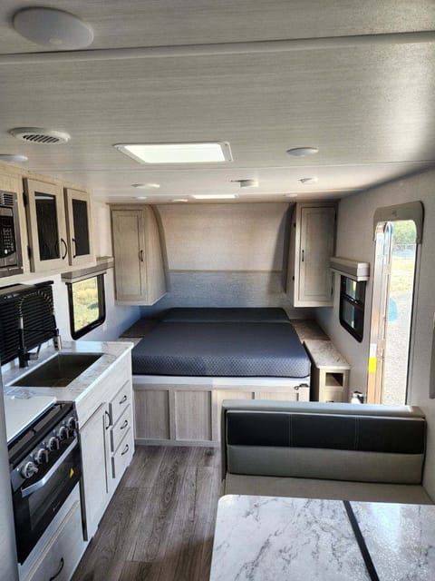 2022 Alta 2100MBH w/Bunks Towable trailer in Prescott Valley