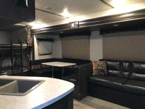 2019 Starcraft Mossy Oak 27BHS Remorque tractable in North Lauderdale