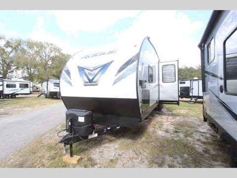 2021 Forest River RV Vengeance Rogue 32V Towable trailer in Richmond Hill