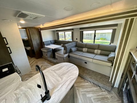 2022 Forest River RV Salem Cruise Lite 272QB Towable trailer in Rancho Cordova