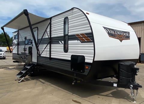 2022 Forest River RV Wildwood 29VBUD Towable trailer in Mount Clemens