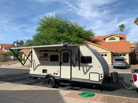 2018 Dutchmen RV Coleman Light LX CM1625RB18 Towable trailer in Oro Valley