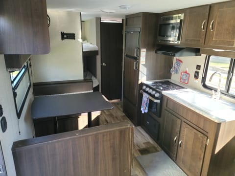 2018 Keystone RV Summerland 2600TB Towable trailer in Brighton