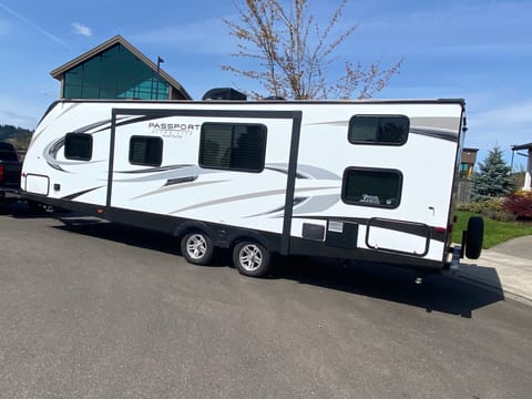 2018 Keystone RV Passport 2810BHWE Grand Touring Towable trailer in Happy Valley