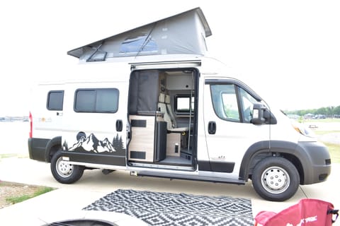 Brand NEW 2022 Winnebago Solis 59P sleeps 4! Campervan in Hurst