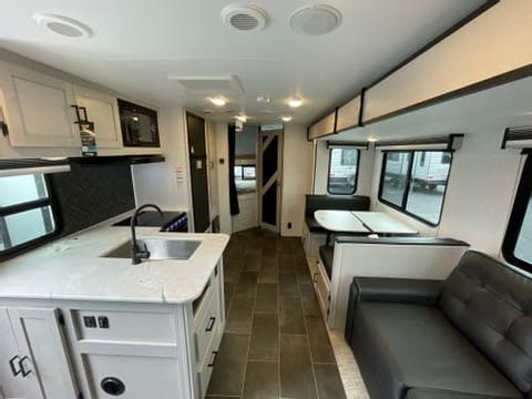 2022 Heartland Mallard 26 Towable trailer in Fairborn