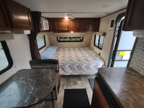 2017 Jayco Jay Flight SLX 174BH Towable trailer in Dillon