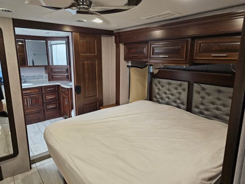2021 Forest River RV Berkshire XLT 45CA Drivable vehicle in Seffner