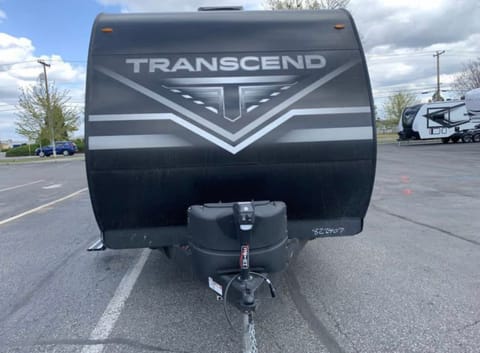 2022 Grand Design Transcend Xplor 321BH Towable trailer in Richland