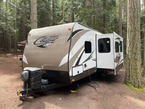 Keystone Cougar 29RBK - Bunkhouse RV Trailer Towable trailer in Anacortes