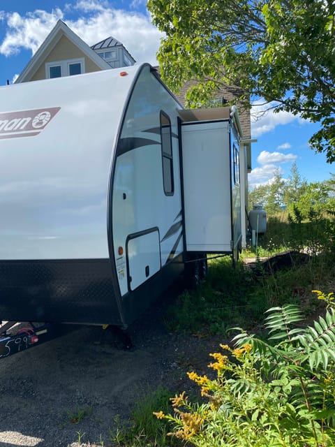 2021 Colemen Light cruiser 1805RB Towable trailer in Rockland