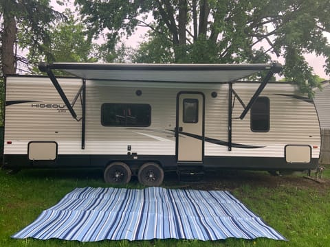 2018 Keystone RV Hideout 262LHS Tráiler remolcable in Midland