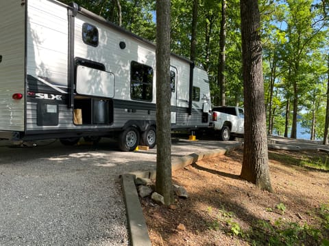 2022 Jayco Jay Flight SLX 8 264BH Towable trailer in Bowling Green