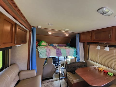 2013 Jayco Redhawk 31XL Drivable vehicle in Whidbey Island