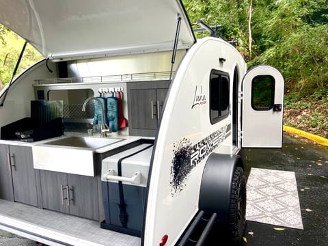2022 inTech RV Luna Rover Towable trailer in Dunwoody