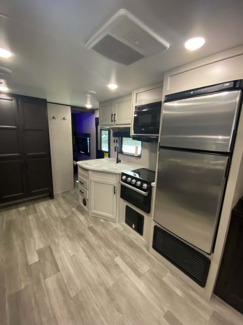 2022 Jayco Jay Flight 28BHS Towable trailer in Seguin