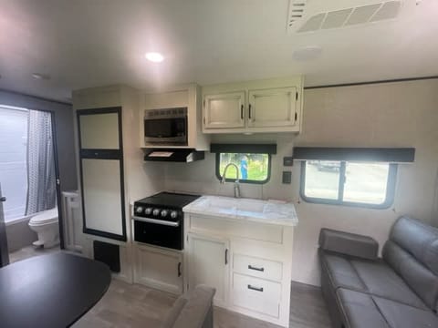 2022 Jayco Jay Flight SLX 264BHW Towable trailer in Nampa