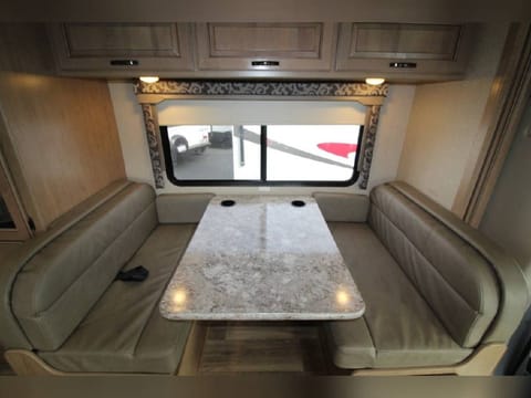 2019 Thor Motor Coach Four Winds 24F Drivable vehicle in Boerne