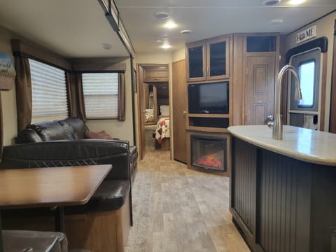 Bionic Gypsy - Grand Design Reflection Towable trailer in Old Hickory