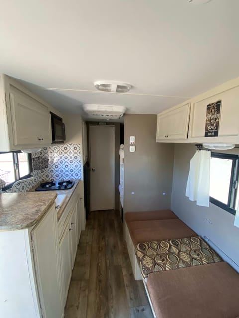 2015 "Pet-friendly" coach works panther camper Towable trailer in Modesto