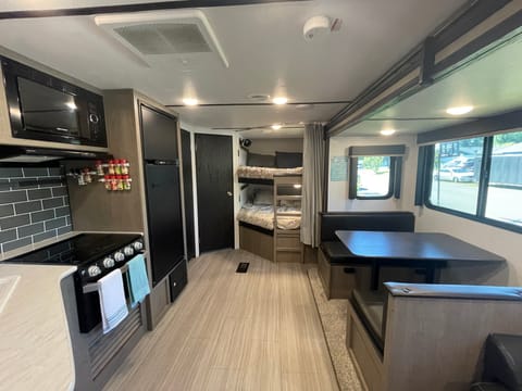 2021 Keystone RV Hideout 26BHWE Towable trailer in Kirkland