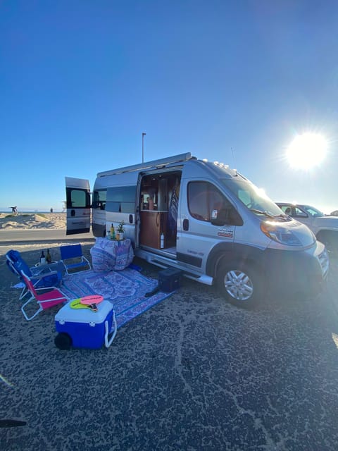 Luxurious Van, Glamping ANYWHERE at it's finest! Campervan in Lido Isle