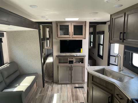 2022 Starcraft Autumn Ridge 26BH Towable trailer in Paso Robles