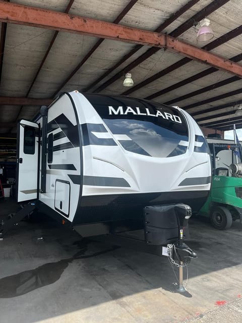 2022 Heartland Mallard 26 Towable trailer in Ives Estates