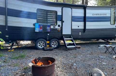 2020 Forest River RV Cherokee 294RR Towable trailer in Seward