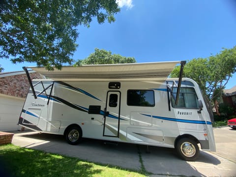 "Sweet Jolene" 2022 Coachmen Drivable vehicle in McKinney