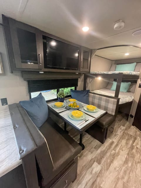 2021 Grand Design Transcend Xplor 261BH Towable trailer in Micco