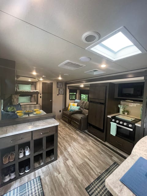 2021 Grand Design Transcend Xplor 261BH Towable trailer in Micco