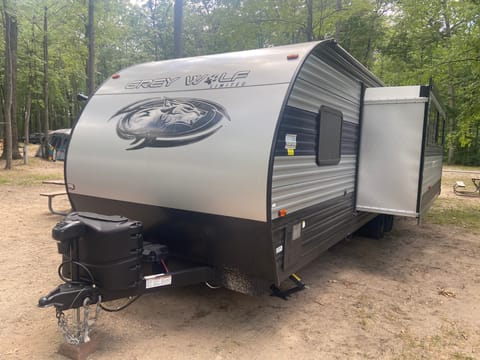 2022 Forest River RV Cherokee Alpha Wolf 26DBH-L Towable trailer in Gaylord