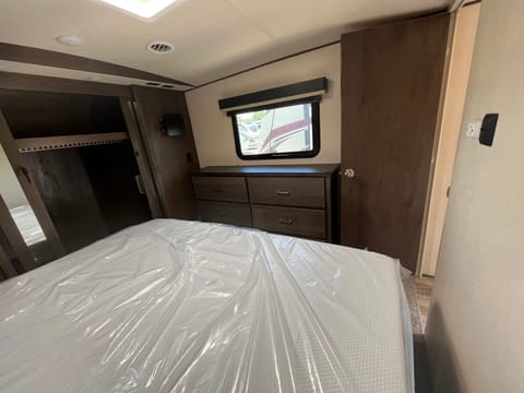 2019 Forest River RV Salem Hemisphere GLX 356QB Towable trailer in Clinton Township