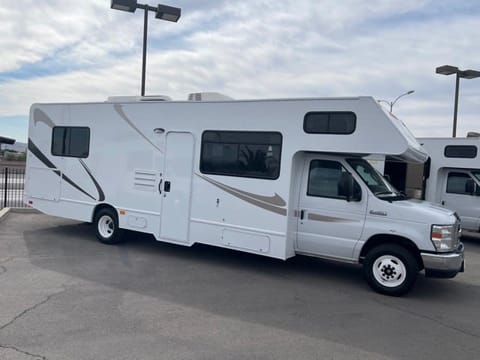 2018 Thor Motor Coach Four Winds 28A - Rv Starlink Fahrzeug in Piedmont