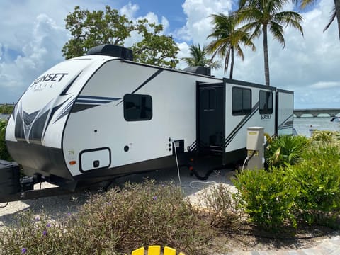 "Low Key" 2019 Sunset Trail - Sleeps 8 with Outdoor Kitchen Towable trailer in Stock Island