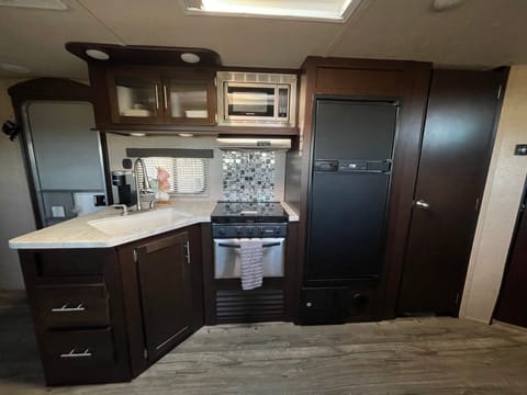 2017 Forest River RV Cherokee Grey Wolf 26DBH Towable trailer in Castle Rock