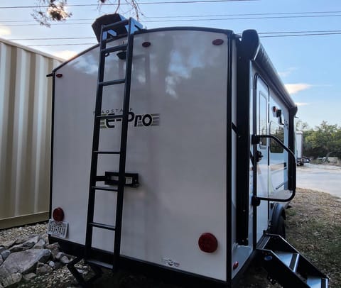 2022 Flagstaff E-Pro 19FBS Pet Friendly Towable trailer in Boerne