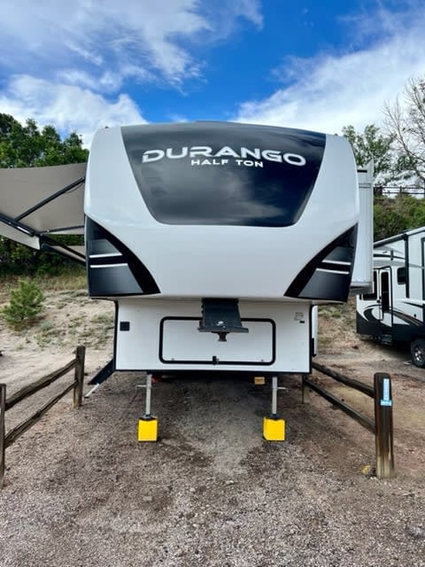 Delivery Available! 2021 KZ Durango 5th wheel Towable trailer in Black Forest