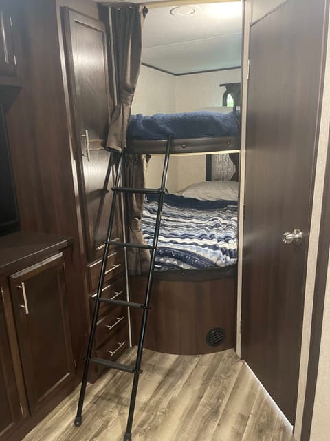 2020 Jayco Jay Flight SLX 8 284BHS Delivery Only Towable trailer in Pelham