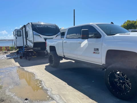 2022 Heartland North Trail 33BHDS Towable trailer in Wildomar