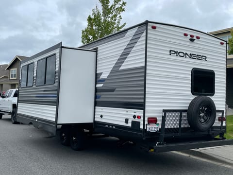 2021 Heartland Pioneer BH 280 Towable trailer in Oak Harbor