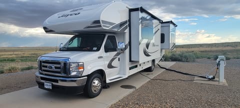 2021 Jayco Greyhawk 27U Drivable vehicle in Nor Este